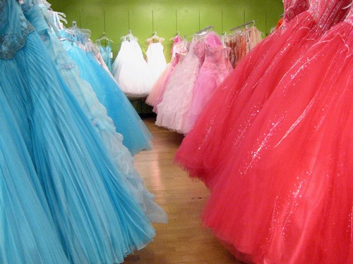 prom dresses in lincolnshire
